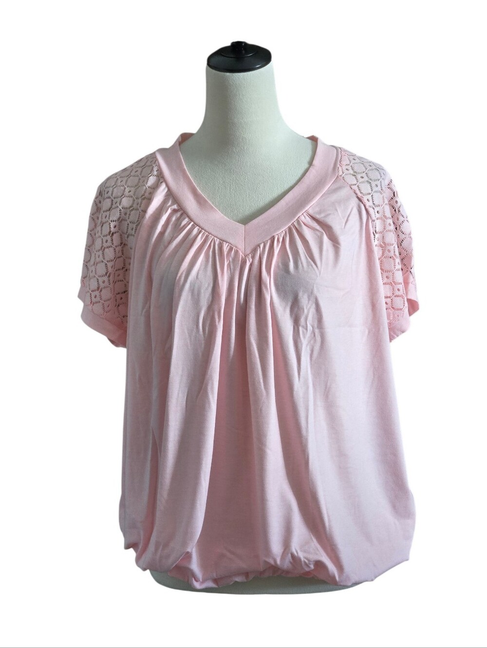 Dressin Pink Short Lace Sleeved Top with Ruched Neckline Women size M